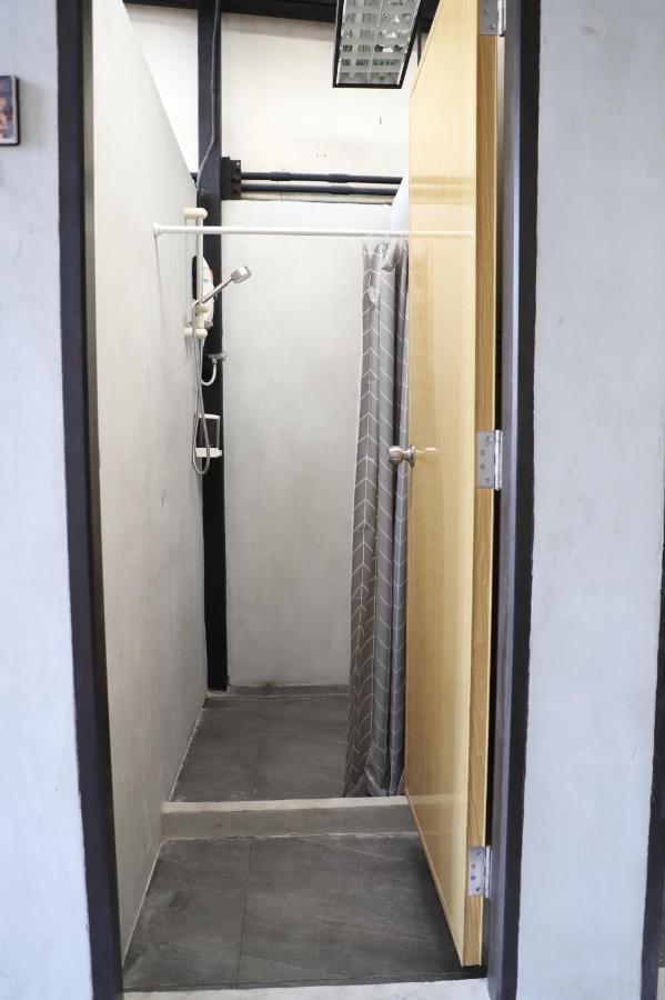 The Cube Hostel Khaosan Μπανγκόκ Εξωτερικό φωτογραφία