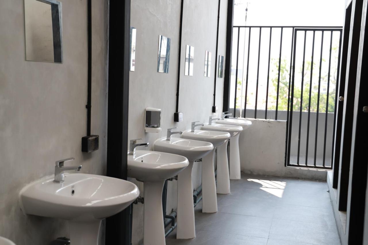 The Cube Hostel Khaosan Μπανγκόκ Εξωτερικό φωτογραφία